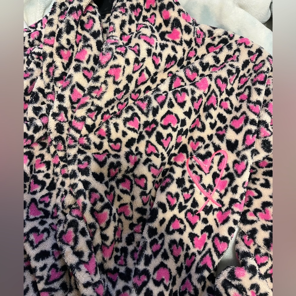 XS Victoria Secret Bath Robe - Picture 3 of 3